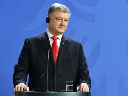 Вы сами все видели: Порошенко не стал комментировать хамство Зеленского