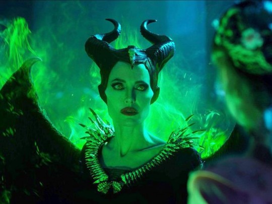 Вышел первый трейлер фильма «Малефисента-2» с Анджелиной Джоли (видео)