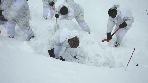Як бійців НАТО вчать долати свої фобії: цікаві випробування