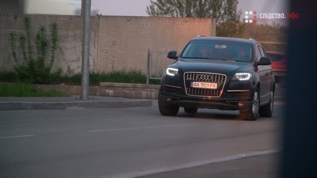 Як поліція допомагає відбирати квартири та кришує шахраїв: журналістське розслідування