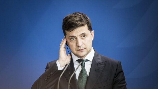 Зеленский ответил на петицию об отставке Авакова