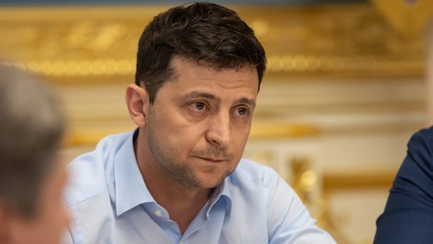 Зеленский поручил Хомчаку взять расследование аварии вертолета на Ровненщине под свой контроль