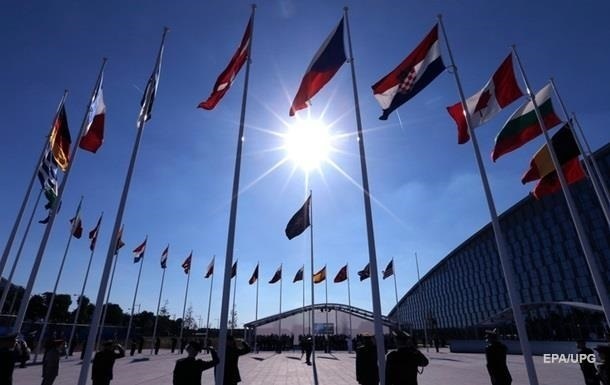 Зеленский в Брюсселе встретился с генсеком НАТО