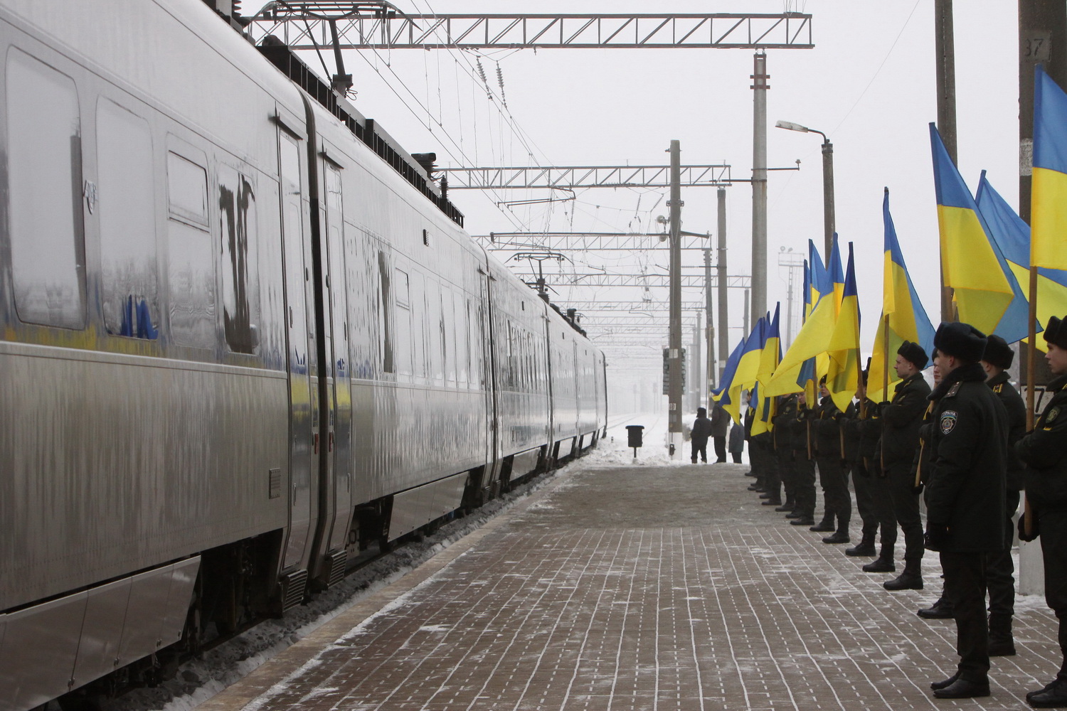 Потяг єднання прибув у Крути для відзначення 100-річчя бою (Фото)