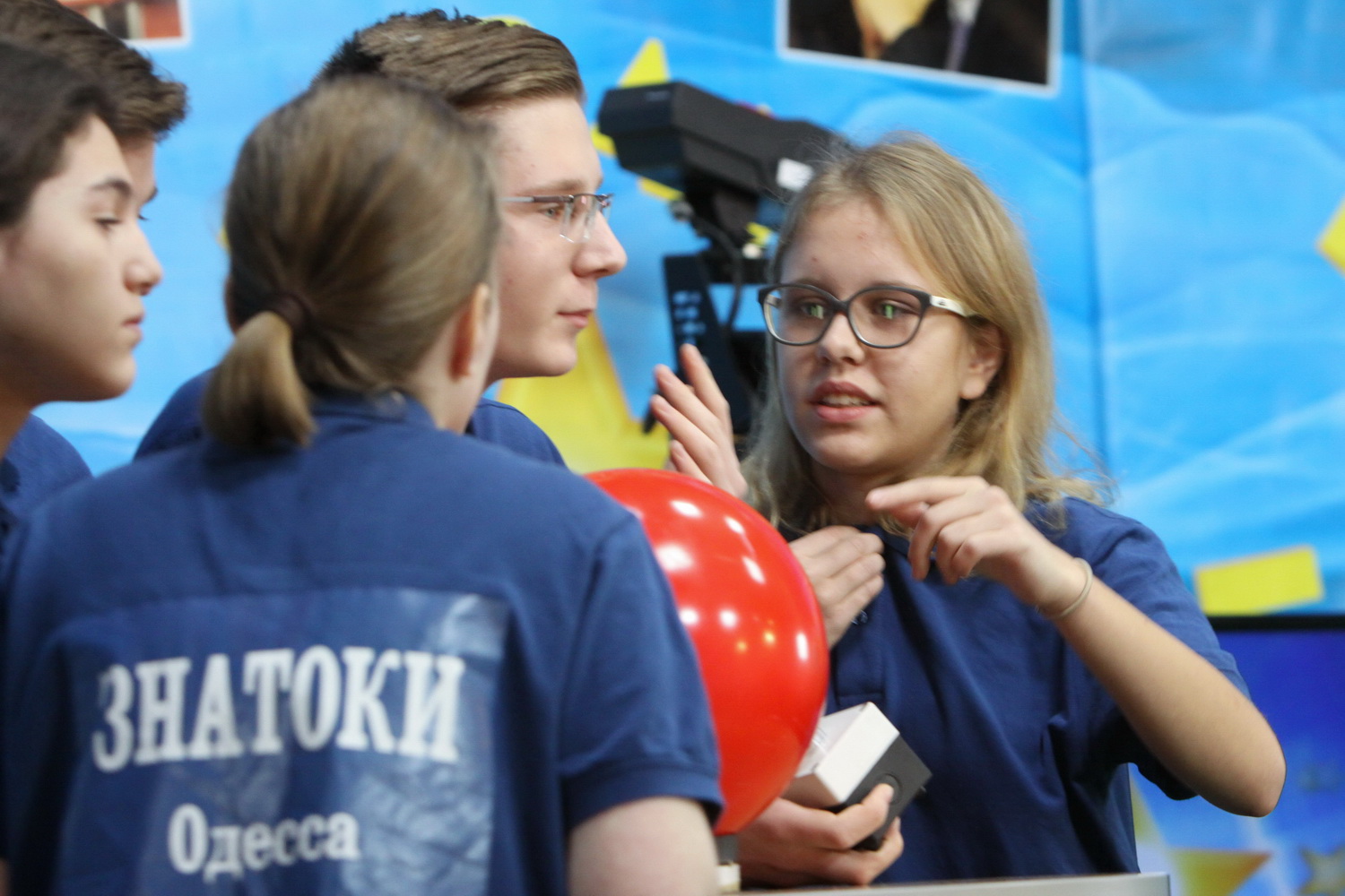 У Чернігові пройшла VІ Міжнародна гра «Віват, інтелект!» (Фото)