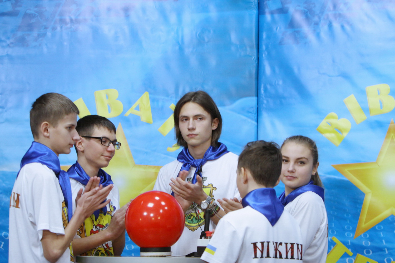 У Чернігові пройшла VІ Міжнародна гра «Віват, інтелект!» (Фото)