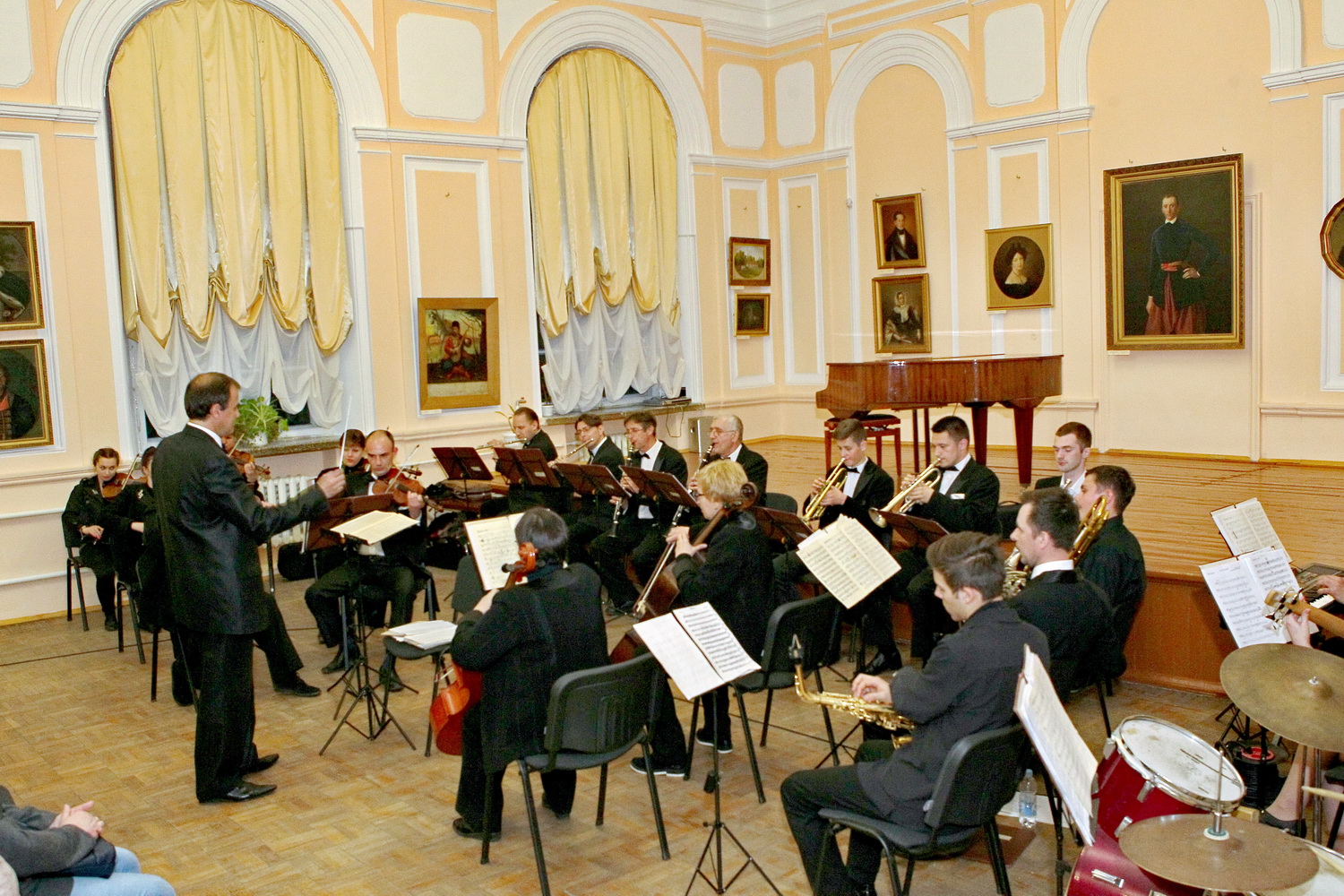 У музеї ім. Григорія Галагана лунала класична музика (Фото)