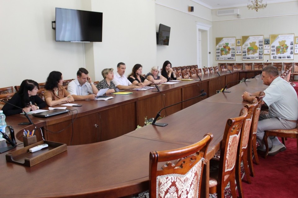 Відбувся конкурс на посаду директора комунального закладу РЛП “Міжрічинський”