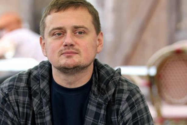Загадкові вбивства і монстр Десни: відомий письменник видав книгу про Чернігівщину