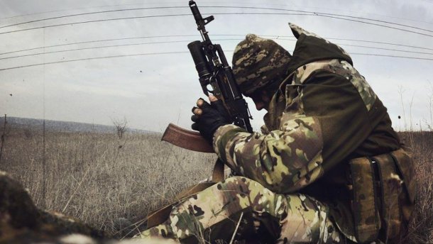 Бойовики обстріляли Донбас: загинув військовий Бойовики обстріляли Донбас: загинув військовий