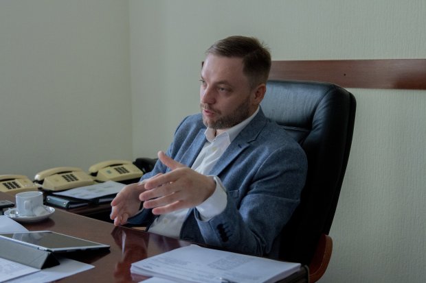 Як депутати пропрезидентської фракції створюють проблеми президенту