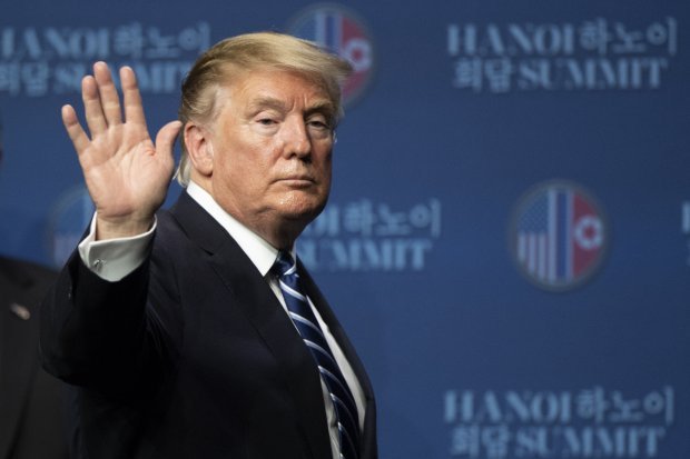 Трамп в кармане Путина: мир увидела скандальная книга секретов Белого дома