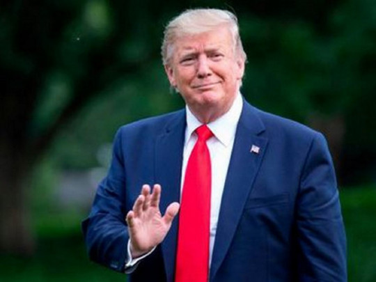 Трамп отомстил сотруднику разведки, который рассказал о скандальном разговоре с Зеленским