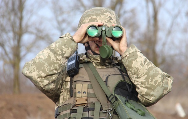 В зоне ООС при обстреле ранены двое военных