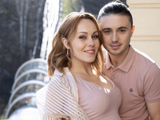 Alyosha рассказала, когда ей предстоит родить третьего ребенка