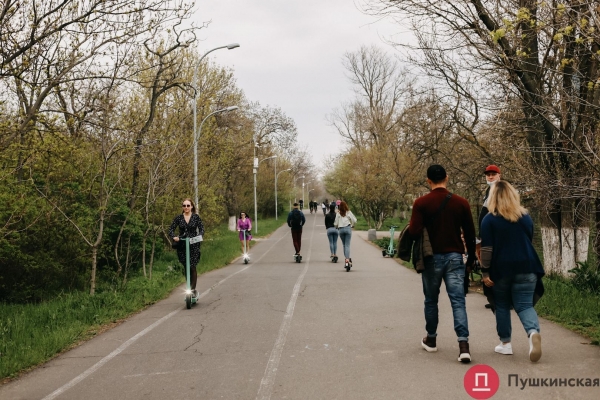 Море, шашлыки и карантин: как в Одессе празднуют Первомай. Фоторепортаж