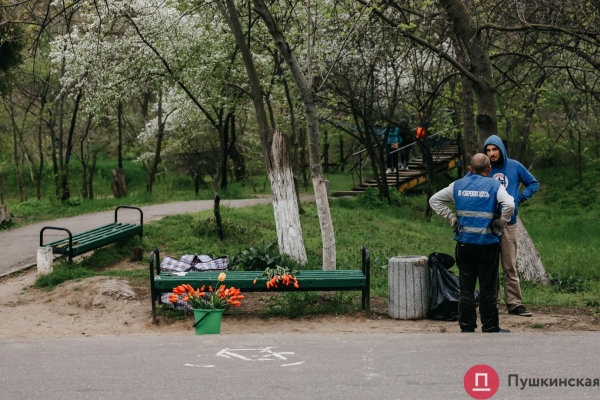 Море, шашлыки и карантин: как в Одессе празднуют Первомай. Фоторепортаж
