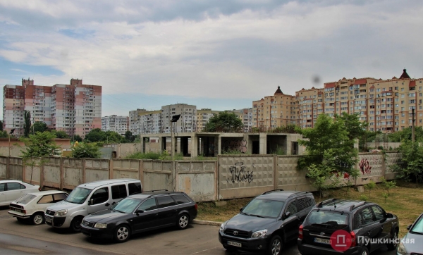 Достройка «социального дома» в Одессе откладывается: каким он должен быть и сколько стоит