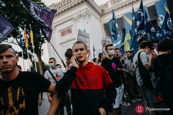 «Жить свободно, жить без страха»: как в Одессе прошел ЛГБТ-прайд. Фоторепортаж