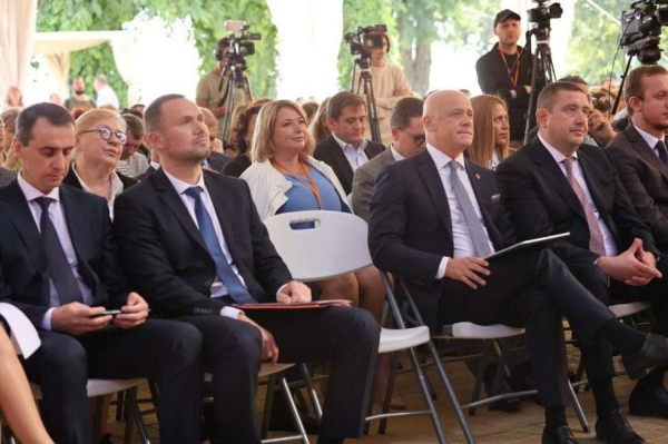 Труханов: Одесса — флагман реформы школьного питания в Украине