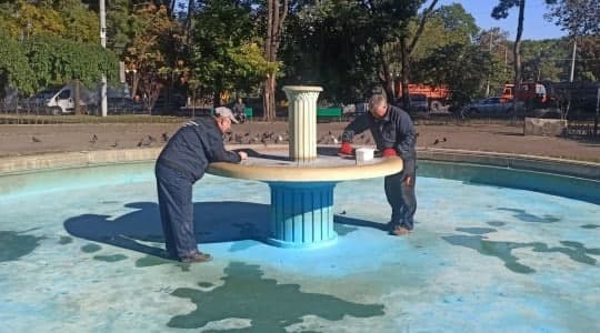 В Одессе консервируют фонтаны на зиму