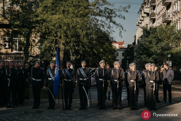 В Одессе почтили памятников защитников Украины. Фоторепортаж