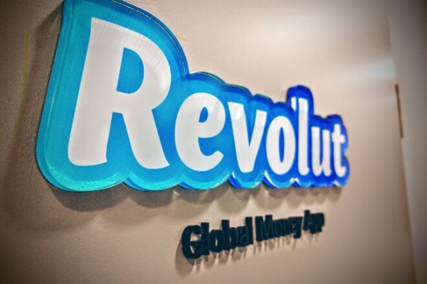 
Британская Revolut с украинскими корнями зарегистрировала юрлицо в Киеве
