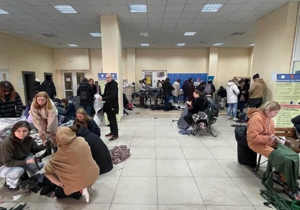 В Одессе массово плетут маскировочные сети