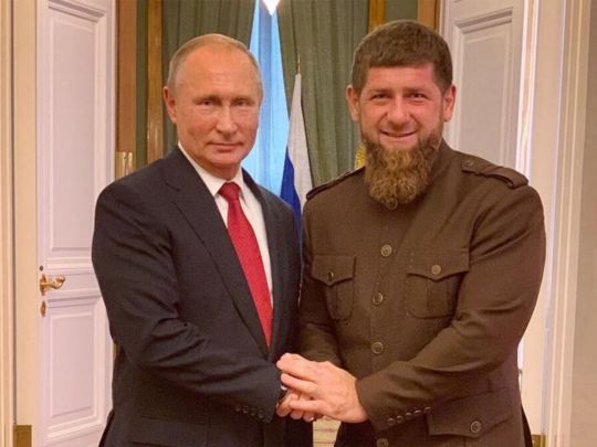 Обіцяв ліквідувати Зеленського за три дні: стали відомі деталі розмови кадирова і путіна напередодні війни