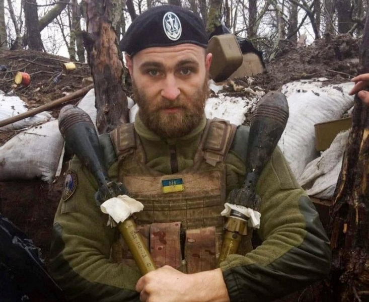 Врятуйте Маріуполь і дайте вивезти тіла, — благає вдова українського бійця, якого поховали у братській могилі