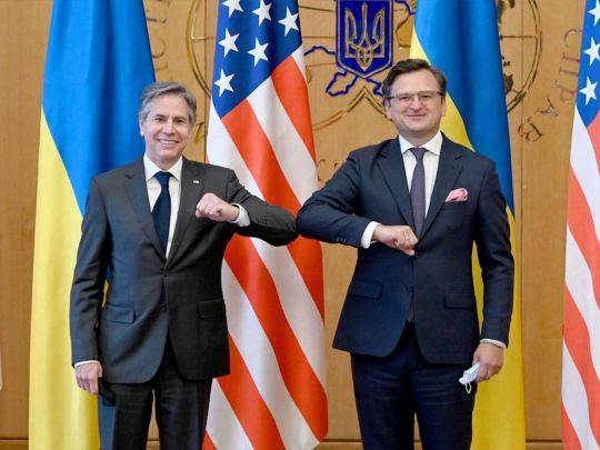 Кулеба та Блінкен обговорили «долю» 33 млрд доларів, які Україна отримає від США
