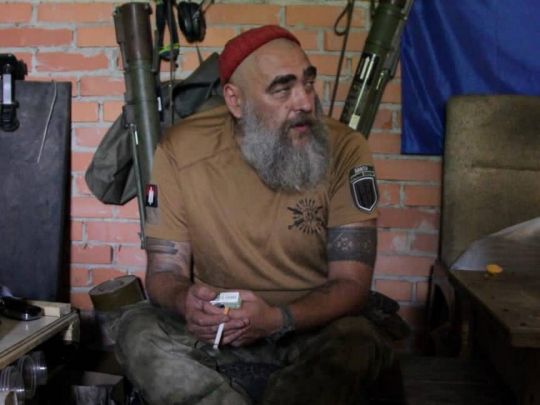 «Ми усі 300-ті, будемо триматися, але мужики, хоч якось наваляйте, ми не витримуємо»: захисник про ситуацію в Пісках на Донеччині