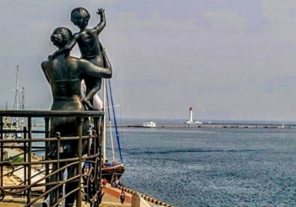"Край Чорного моря": легендарную песню об Одессе перевели на украинский язык