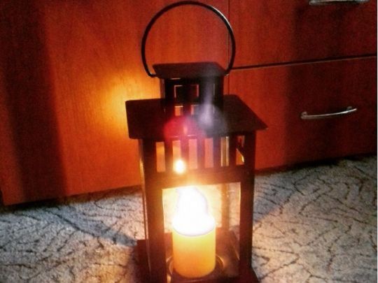 Аварійні відключення електрики застосували у семи областях: де сьогодні не буде світла