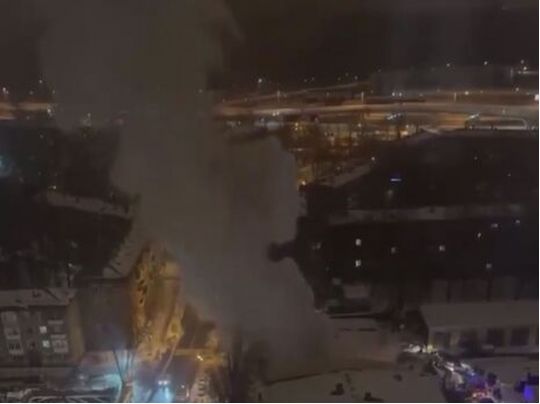 У москві спалахнула пожежа у військовій частині (відео)