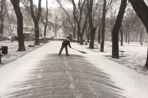 В Одессе и области идет снег: какая ситуация на дорогах