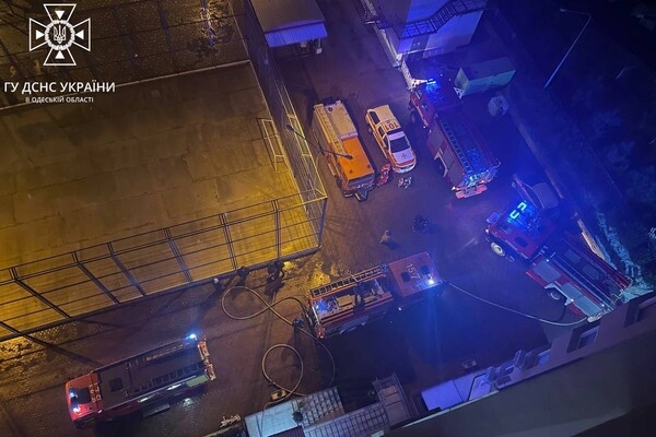 Готовила еду на газовой плите: в Одесской области во время пожара погибла женщина