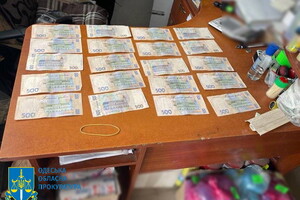 В Одесской области полицейский вымогал деньги с военного