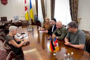 Одессу посетила директор Центра либеральной современности