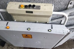 Вандалы повредили еще один электроподъемник в Одессе 