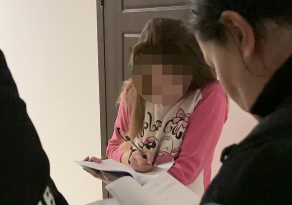 В Одесской области правоохранительница три года безосновательно насчитывала зарплату своей подруге