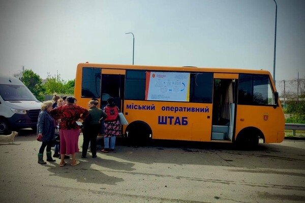Оккупанты попали по неработающим авто в Одессе: город частично без света, электрички задерживаются 