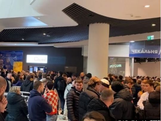 «Мова про ненависть одних українців до інших, яку держава культивує»: Сергій Фурса проаналізував ситуацію з чоловіками призовного віку за кордоном