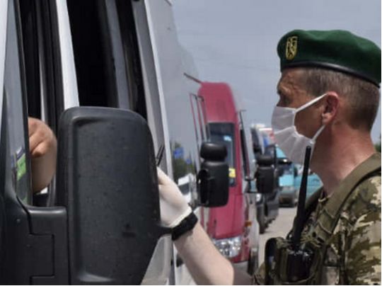 Новий закон про мобілізацію: прикордонники анонсували зміни в правилах виїзду за кордон