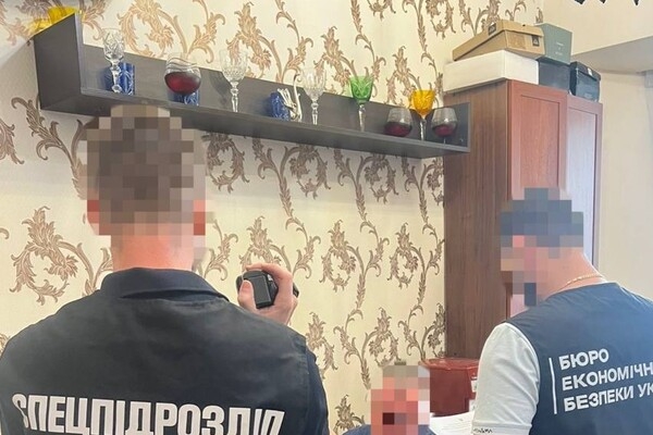 Топ-чиновники Одесского горсовета наживались на закупке снаряжения для армии