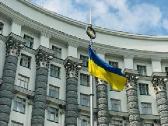 Від одного до 30 відсотків: у Кабміні та Раді вирішують, який військовий збір мають платити українці
