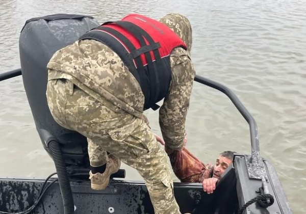 В Одесской области чуть не утонул в море мужчина