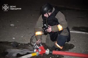 Получили ранения люди, есть разрушения: последствия атак БпЛА на Одессу и Одесскую область (обновлено)