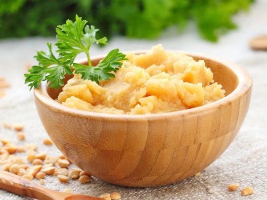 Горохове пюре зі спеціями: смачна страва грецької кухні