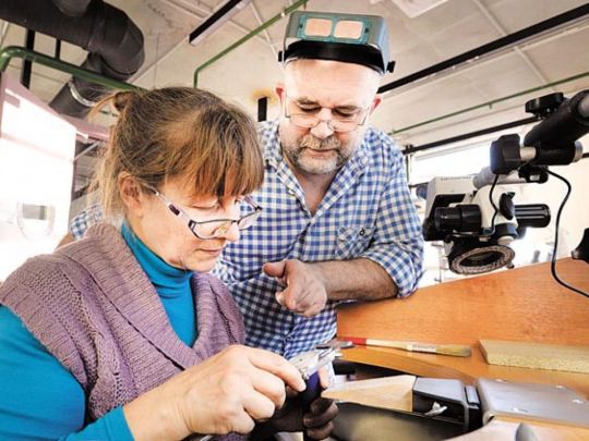 Не тільки пенсія: частина українців при виході на заслужений відпочинок отримає ще й грошову допомогу — що для цього потрібно